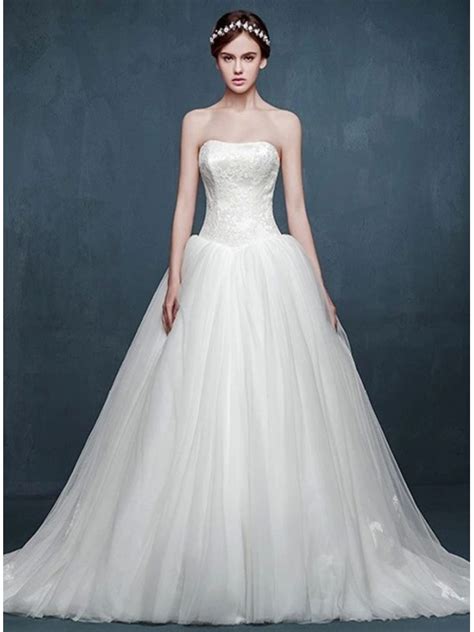 Basque waist wedding dress. Things To Know About Basque waist wedding dress. 